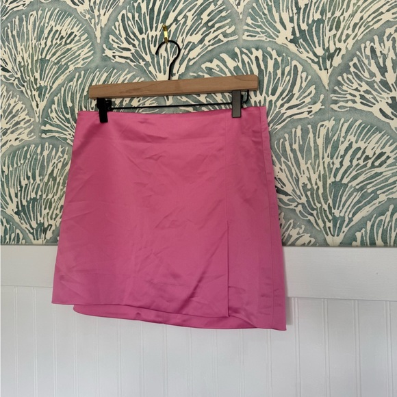 NWT Chloe Colette Jenny Mini Satin Skirt, Juliette Satin Jacket, and Madonna Top - Picture 7 of 11